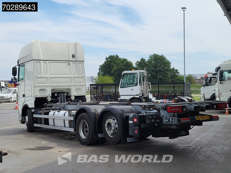 DAF XF 480 XF 6X2 NL-Truck BDF Retarder Liftaxle 2xTanks Automatic ACC Euro 6 - Container transporter/ Swap body truck: picture 2 DAF XF 480 XF 6X2 NL-Truck BDF Retarder Liftaxle 2xTanks Automatic ACC Euro 6 - Container transporter/ Swap body truck: picture 2