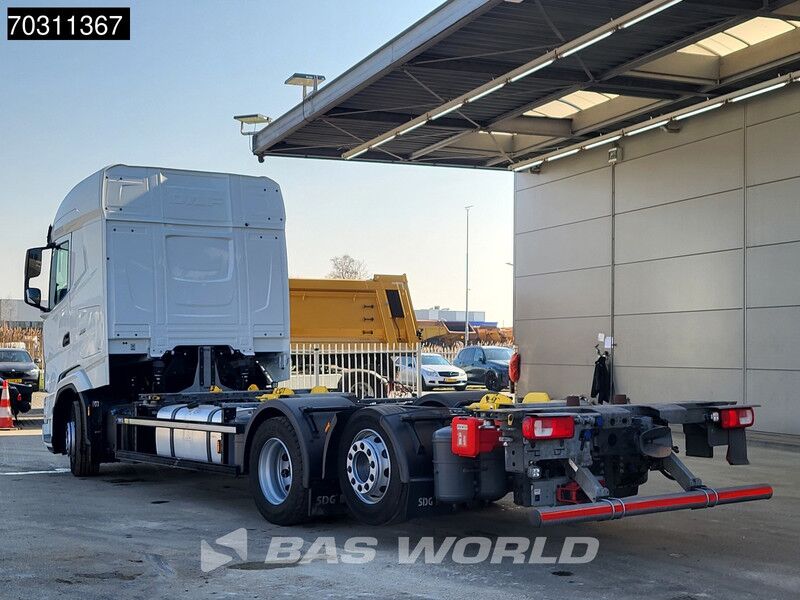 DAF XG 480 6X2 BDF Lift+Steering Axle Automatic Retarder Euro 6 - Container transporter/ Swap body truck: picture 2 DAF XG 480 6X2 BDF Lift+Steering Axle Automatic Retarder Euro 6 - Container transporter/ Swap body truck: picture 2