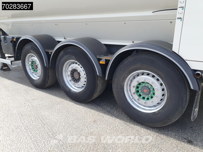 Tank semi-trailer DESOT SD3A 3 axles Cargoarea Cover 2x Liftachse: picture 12