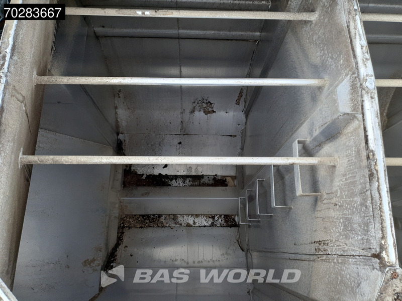 Tank semi-trailer DESOT SD3A 3 axles Cargoarea Cover 2x Liftachse: picture 8