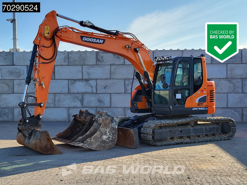 Doosan DX140 LCR-5 BLADE - 3 BUCKETS - Crawler excavator: picture 1 Doosan DX140 LCR-5 BLADE - 3 BUCKETS - Crawler excavator: picture 1
