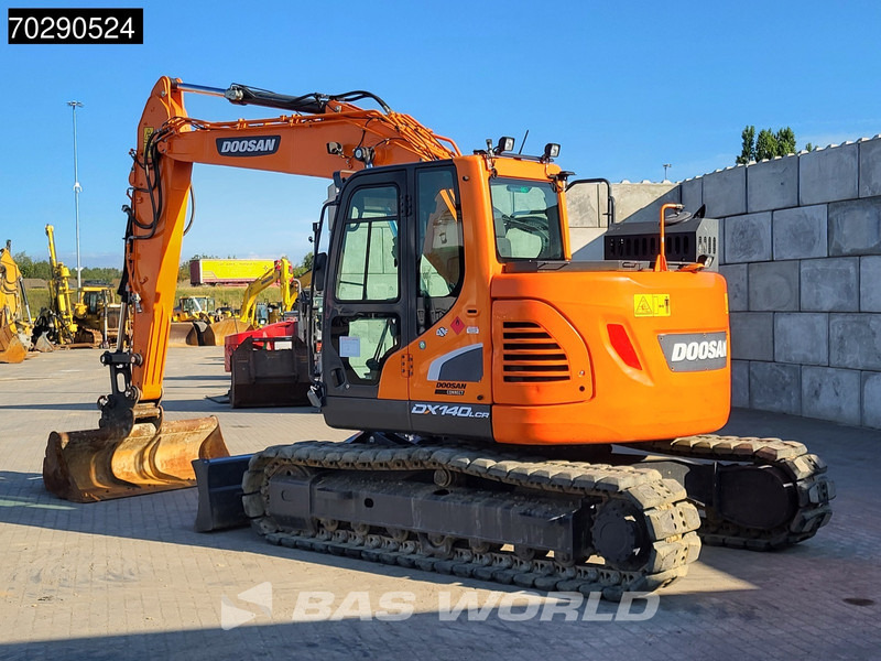 Doosan DX140 LCR-5 BLADE - 3 BUCKETS - Crawler excavator: picture 2 Doosan DX140 LCR-5 BLADE - 3 BUCKETS - Crawler excavator: picture 2
