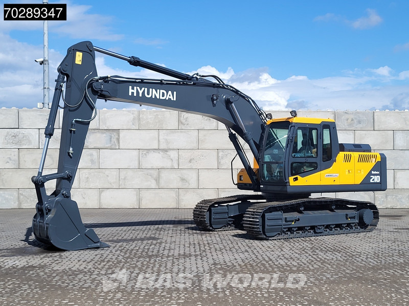 Hyundai R210 - Crawler excavator: picture 2 Hyundai R210 - Crawler excavator: picture 2
