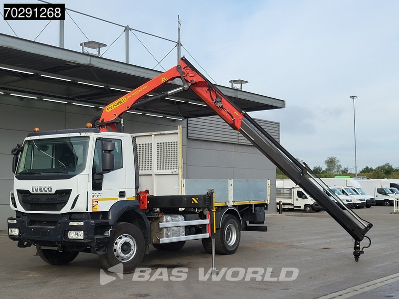 Iveco Trakker 310 4X2 Palfinger PK14002 EH Crane Kran Rotator Steelsuspension Big-Axle Manual Euro 6 - Dropside/ Flatbed truck, Crane truck: picture 5 Iveco Trakker 310 4X2 Palfinger PK14002 EH Crane Kran Rotator Steelsuspension Big-Axle Manual Euro 6 - Dropside/ Flatbed truck, Crane truck: picture 5