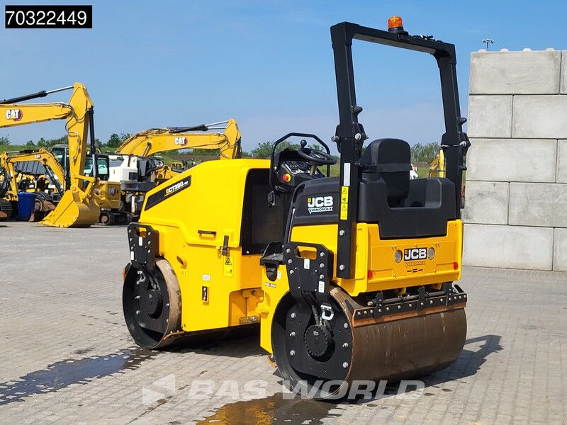 JCB CT 380-130 - Roller: picture 2 JCB CT 380-130 - Roller: picture 2