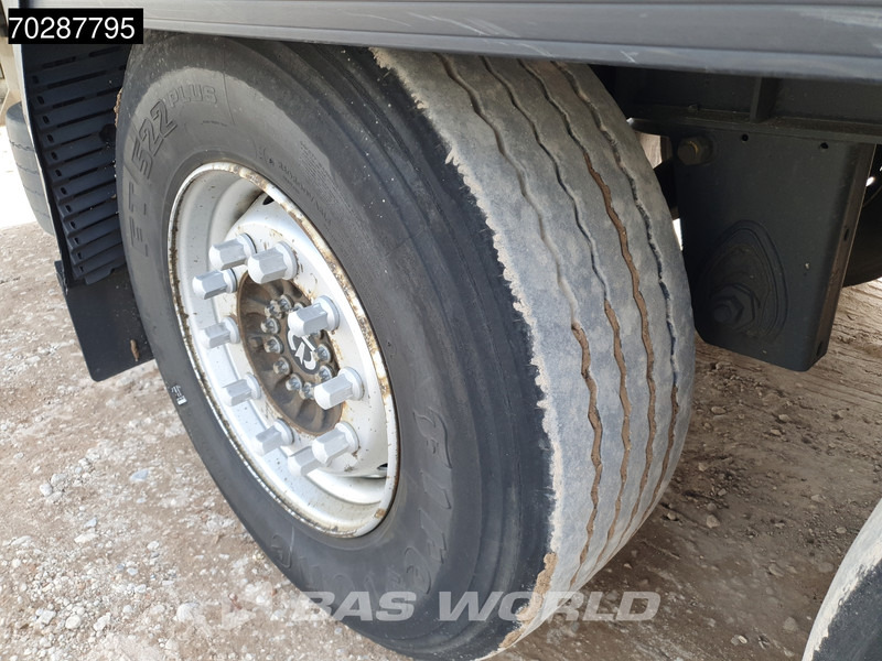 Refrigerator semi-trailer Krone SD Doppelstock Palettenkasten Liftachse: picture 10