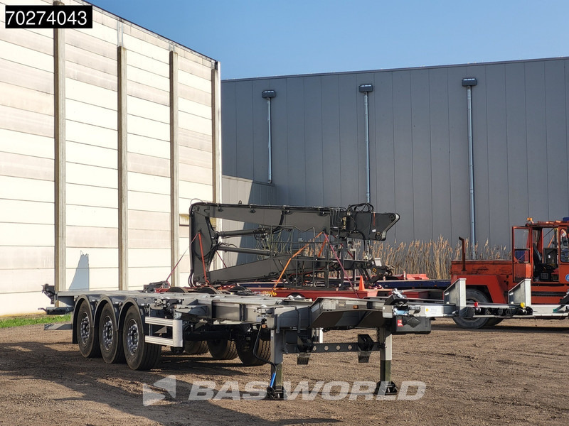 Lecitrailer SR3EC 3 axles UNUSED Liftachse Multi'45 - Container transporter/ Swap body semi-trailer: picture 3 Lecitrailer SR3EC 3 axles UNUSED Liftachse Multi'45 - Container transporter/ Swap body semi-trailer: picture 3