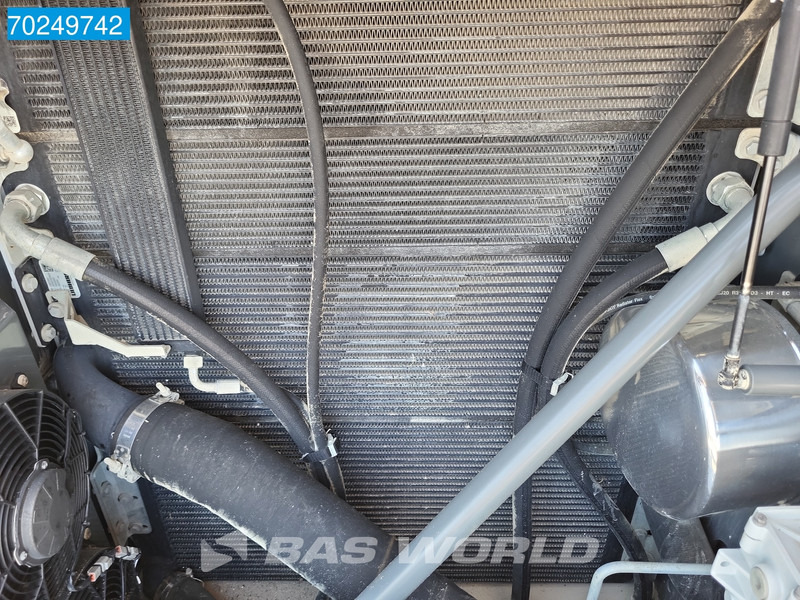 Wheel loader Liebherr L556 XPower XPower: picture 17