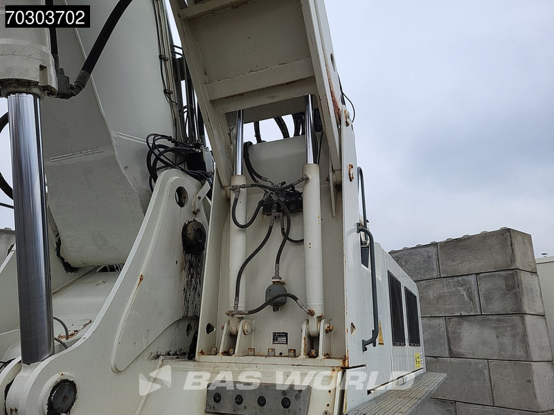 Crawler excavator Liebherr R954 C HDW: picture 6
