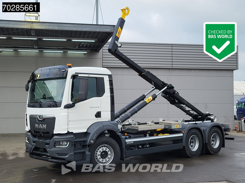 MAN TGS 26.440 6X4 NEW HYVA H20-60S Automatic Steelsuspension Euro 6 - Hook lift truck: picture 1 MAN TGS 26.440 6X4 NEW HYVA H20-60S Automatic Steelsuspension Euro 6 - Hook lift truck: picture 1