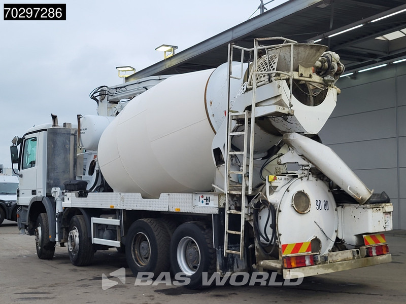 Mercedes-Benz Actros 3241 8X4 21meter Pump + 7m3 Stetter Mixer Steelsuspension Big-Axle Manual Euro 5 - Concrete pump truck: picture 2 Mercedes-Benz Actros 3241 8X4 21meter Pump + 7m3 Stetter Mixer Steelsuspension Big-Axle Manual Euro 5 - Concrete pump truck: picture 2