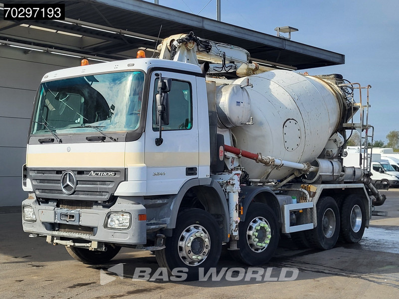 Mercedes-Benz Actros 3241 8X4 Mecbo ATB 4.22/70 HSL PUMI 7m3 mixer Big-Axle Euro 3 - Concrete pump truck: picture 5 Mercedes-Benz Actros 3241 8X4 Mecbo ATB 4.22/70 HSL PUMI 7m3 mixer Big-Axle Euro 3 - Concrete pump truck: picture 5