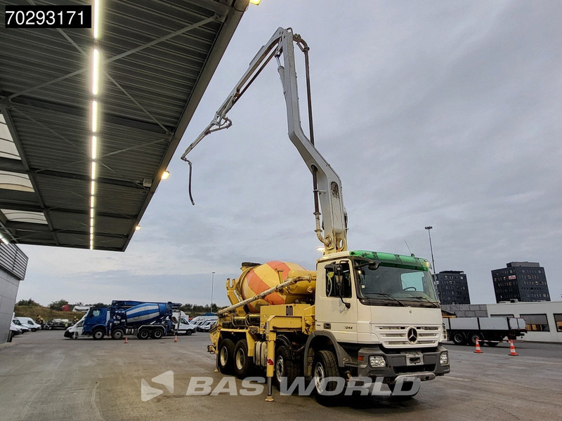 Mercedes-Benz Actros 3244 8X4 Retarder Putzmeister 24 Mtrs Pumi Big-Axle 3-Pedals Euro 4 - Concrete pump truck: picture 3 Mercedes-Benz Actros 3244 8X4 Retarder Putzmeister 24 Mtrs Pumi Big-Axle 3-Pedals Euro 4 - Concrete pump truck: picture 3
