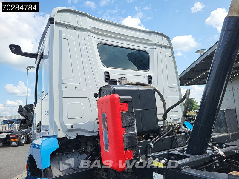 Mercedes-Benz Arocs 3243 8X4 16m3 tipper Big-Axle Steelsuspension Automatic Navi Euro 6 - Tipper: picture 5 Mercedes-Benz Arocs 3243 8X4 16m3 tipper Big-Axle Steelsuspension Automatic Navi Euro 6 - Tipper: picture 5