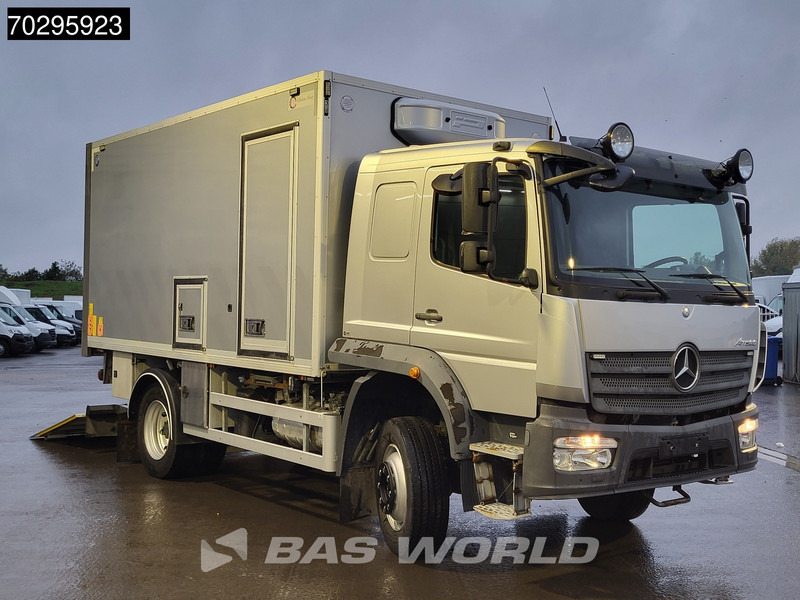 Mercedes-Benz Atego 1330 4X4 4x4 Steelsuspension 1500kg Ladebordwand Automatic Euro 6 - Box truck: picture 3 Mercedes-Benz Atego 1330 4X4 4x4 Steelsuspension 1500kg Ladebordwand Automatic Euro 6 - Box truck: picture 3