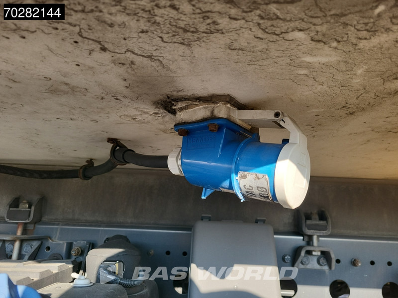 Refrigerator truck Mercedes-Benz Atego 1524 Atego 4X2 Thermo King T-1200R Spectrum 1500kg Ladebordwand Euro 6: picture 20 Refrigerator truck Mercedes-Benz Atego 1524 Atego 4X2 Thermo King T-1200R Spectrum 1500kg Ladebordwand Euro 6: picture 20