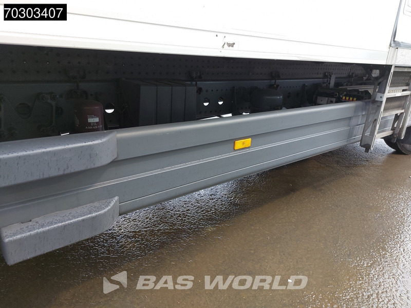 Refrigerator truck Mercedes-Benz Atego 1624 4X2 Damaged box! Carrier Supra 1250 1500kg Ladebordwand Automatic: picture 18