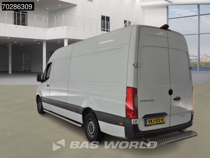 Mercedes-Benz Sprinter 311 CDI COMING SOON! Automaat L3H2 Airco Cruise Camera MBUX Euro6 L3 14m3 A/C Cruise control - Small van: picture 5 Mercedes-Benz Sprinter 311 CDI COMING SOON! Automaat L3H2 Airco Cruise Camera MBUX Euro6 L3 14m3 A/C Cruise control - Small van: picture 5