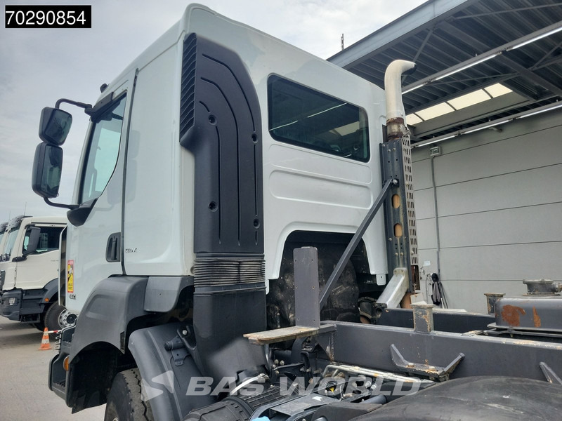 Leasing of Renault Kerax 430 8X4 15m3 Forez Bennes Tipper 3-sides Steelsuspension Big-Axle Automatic Euro 5 Renault Kerax 430 8X4 15m3 Forez Bennes Tipper 3-sides Steelsuspension Big-Axle Automatic Euro 5: picture 6 Leasing of Renault Kerax 430 8X4 15m3 Forez Bennes Tipper 3-sides Steelsuspension Big-Axle Automatic Euro 5 Renault Kerax 430 8X4 15m3 Forez Bennes Tipper 3-sides Steelsuspension Big-Axle Automatic Euro 5: picture 6