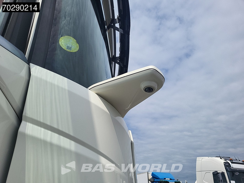 Tractor unit DAF XG+ 530 4X2 Retarder 2x Tanks Standklima Leather Alcoa's: picture 18