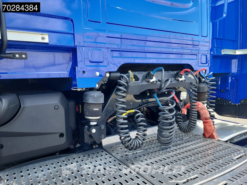DAF XG+ 530 XG+ 4X2 Retarder 2x Tanks Alcoa's Standklima ACC - Tractor unit: picture 5 DAF XG+ 530 XG+ 4X2 Retarder 2x Tanks Alcoa's Standklima ACC - Tractor unit: picture 5