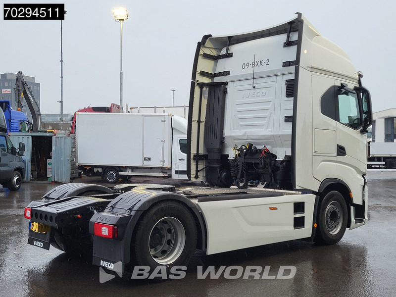 Iveco S-Way 490 4X2 NL-Truck 2xTanks Standklima ACC Navi Euro 6 - Tractor unit: picture 5 Iveco S-Way 490 4X2 NL-Truck 2xTanks Standklima ACC Navi Euro 6 - Tractor unit: picture 5
