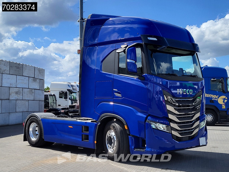Iveco S-Way 530 4X2 Retarder 2xTanks LED Standklima Navi ACC Euro 6 - Tractor unit: picture 3 Iveco S-Way 530 4X2 Retarder 2xTanks LED Standklima Navi ACC Euro 6 - Tractor unit: picture 3