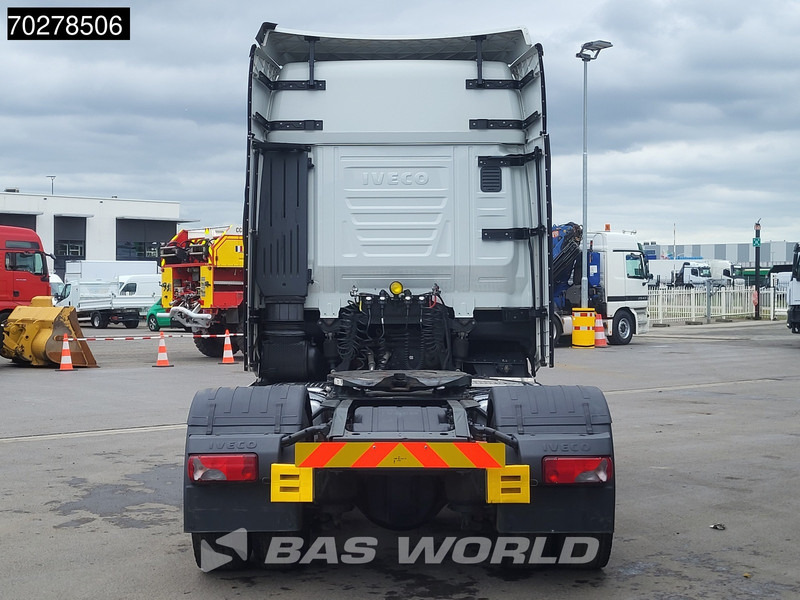 Tractor unit Iveco S-Way 570 S-Way 4X2 Retarder 2x Tanks Standklima Navi Alcoa's: picture 11
