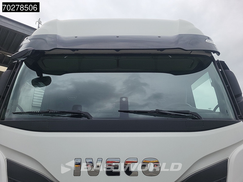 Tractor unit Iveco S-Way 570 S-Way 4X2 Retarder 2x Tanks Standklima Navi Alcoa's: picture 7
