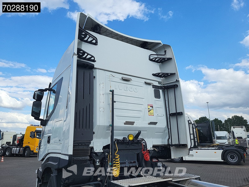 Iveco Stralis 400 4X2 Retarder Standairco 2xTanks LNG ACC Euro 6 - Tractor unit: picture 5 Iveco Stralis 400 4X2 Retarder Standairco 2xTanks LNG ACC Euro 6 - Tractor unit: picture 5