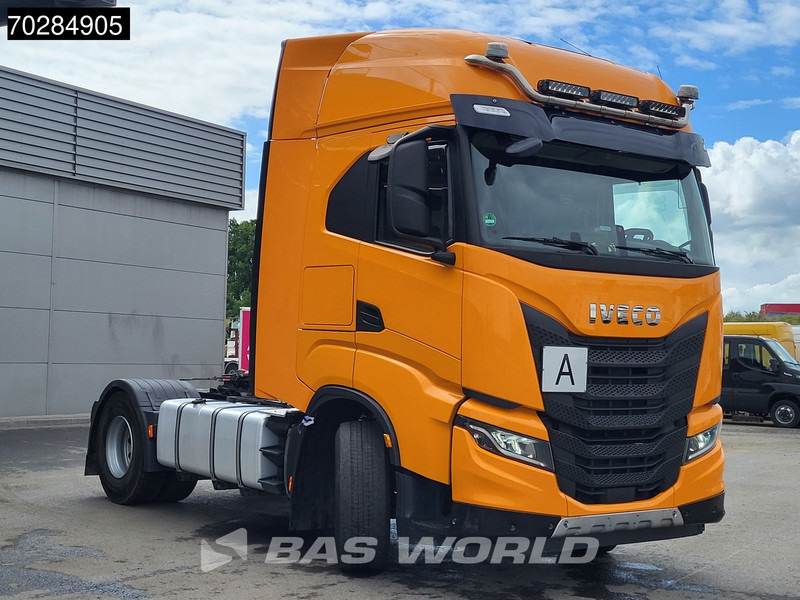 Iveco X-Way 570 4X2 Retarder Hydraulik Navi Standklima LED - Tractor unit: picture 3 Iveco X-Way 570 4X2 Retarder Hydraulik Navi Standklima LED - Tractor unit: picture 3