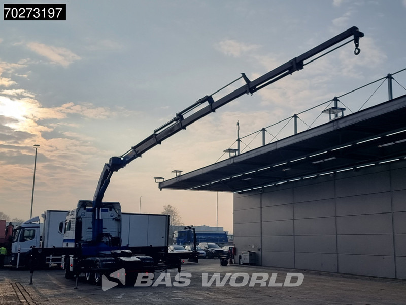 MAN TGX 33.540 TGX 6X4 HMF 4220 6 Extensions Kran XLX Retarder Euro 5 - Tractor unit: picture 2 MAN TGX 33.540 TGX 6X4 HMF 4220 6 Extensions Kran XLX Retarder Euro 5 - Tractor unit: picture 2