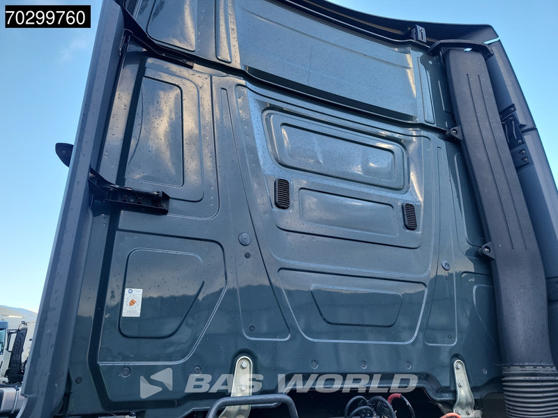 Mercedes-Benz Actros 1842 4X2 GigaSpace Mega Retarder 2xTanks ACC Standklima Euro 6 - Tractor unit: picture 5 Mercedes-Benz Actros 1842 4X2 GigaSpace Mega Retarder 2xTanks ACC Standklima Euro 6 - Tractor unit: picture 5