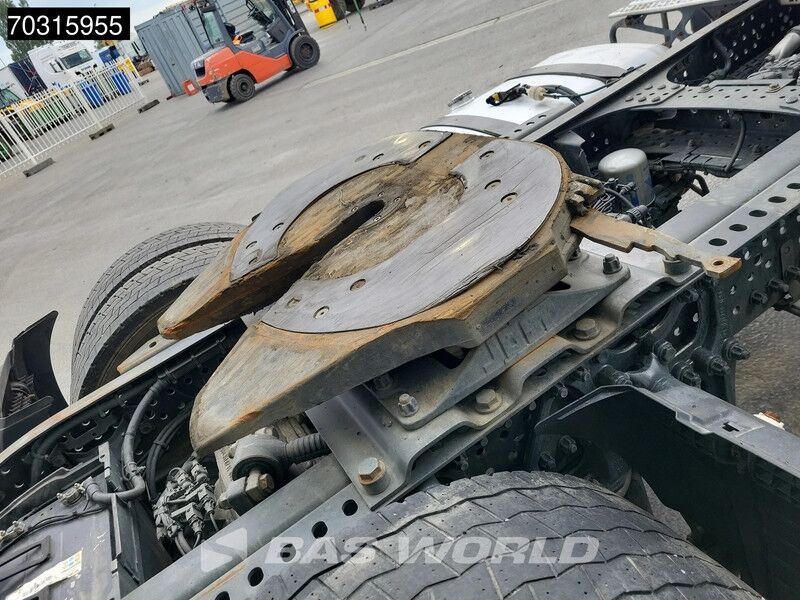 Tractor unit Mercedes-Benz Actros 1843 4X2 ENGINE PROBLEM! ClassicSpace Retarder: picture 14 Tractor unit Mercedes-Benz Actros 1843 4X2 ENGINE PROBLEM! ClassicSpace Retarder: picture 14