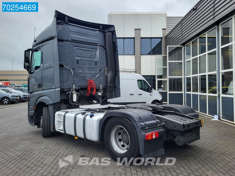 Mercedes-Benz Actros 1845 4X2 StreamSpace 2x Tanks - Tractor unit: picture 2 Mercedes-Benz Actros 1845 4X2 StreamSpace 2x Tanks - Tractor unit: picture 2