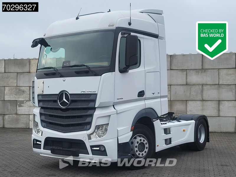 Mercedes-Benz Actros 1845 Actros 4X2 StreamSpace Retarder ADR 2xTanks Euro 6 - Tractor unit: picture 1 Mercedes-Benz Actros 1845 Actros 4X2 StreamSpace Retarder ADR 2xTanks Euro 6 - Tractor unit: picture 1
