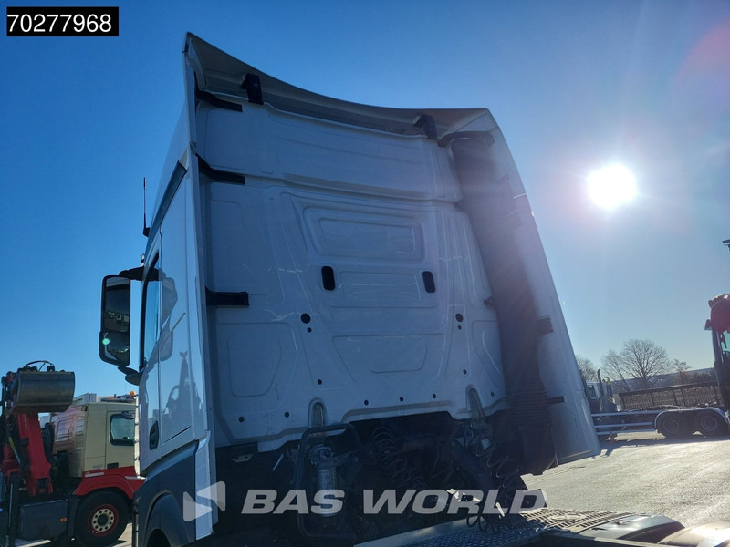 Mercedes-Benz Actros 1851 Actros 4X2 BigSpace 2x Tanks - Tractor unit: picture 3 Mercedes-Benz Actros 1851 Actros 4X2 BigSpace 2x Tanks - Tractor unit: picture 3