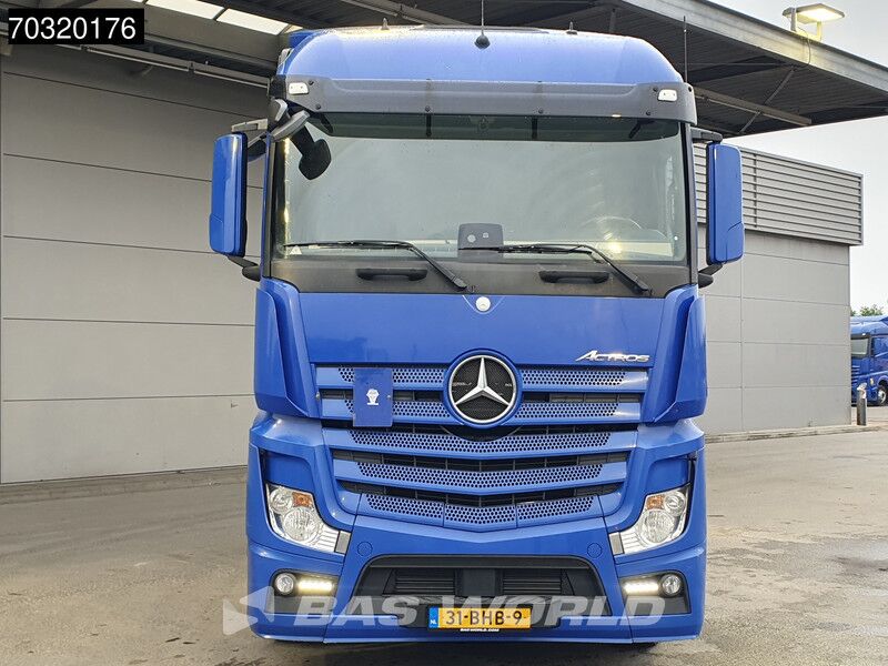 Mercedes-Benz Actros 1936 4X2 - Tractor unit: picture 3 Mercedes-Benz Actros 1936 4X2 - Tractor unit: picture 3