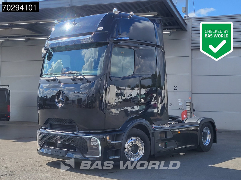 Mercedes-Benz Actros L 1863 4X2 NEW! Retarder Full-Air Leder Standklima 2x Tanks MirrorCam Navi PPC Alcoa's LED Euro 6 - Tractor unit: picture 1 Mercedes-Benz Actros L 1863 4X2 NEW! Retarder Full-Air Leder Standklima 2x Tanks MirrorCam Navi PPC Alcoa's LED Euro 6 - Tractor unit: picture 1