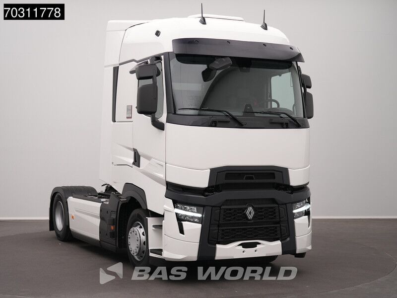 Renault T 520 4X2 NEW! HIGH Retarder 2xTanks ACC Standklima LED - Tractor unit: picture 3 Renault T 520 4X2 NEW! HIGH Retarder 2xTanks ACC Standklima LED - Tractor unit: picture 3