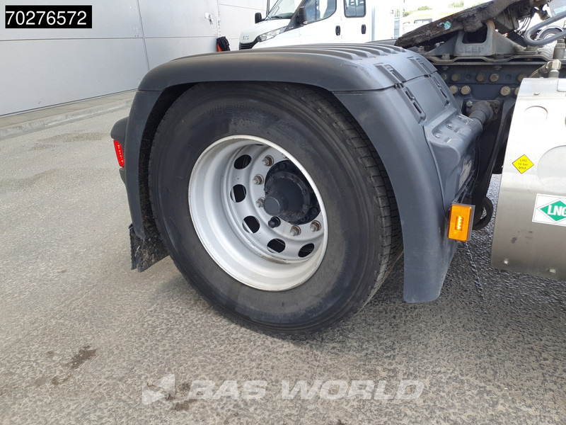 Scania R410 4X2 LNG Retarder 2x Tanks - Tractor unit: picture 5 Scania R410 4X2 LNG Retarder 2x Tanks - Tractor unit: picture 5