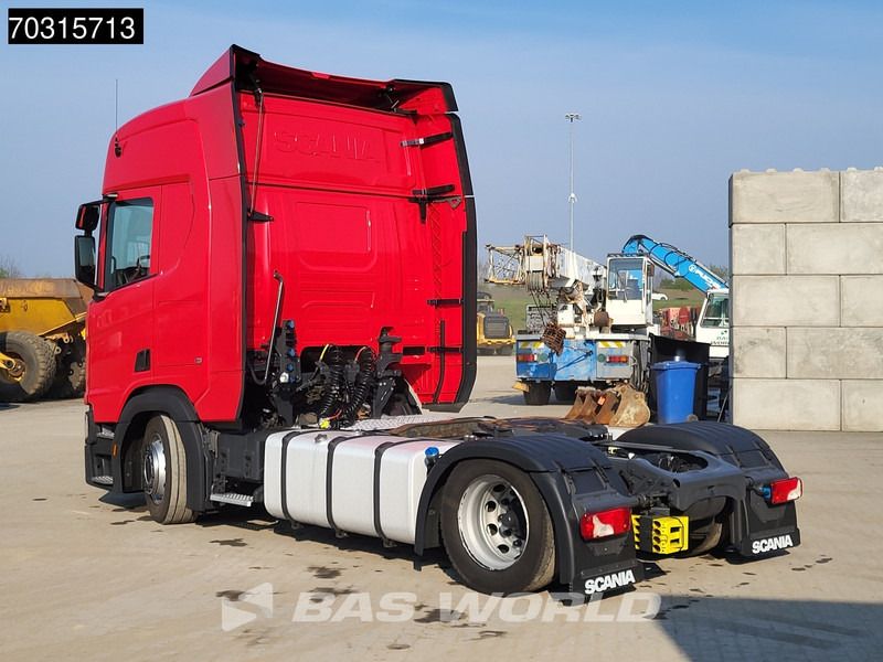 Scania R450 R 4X2 Mega Retarder 2x Tanks - Tractor unit: picture 2 Scania R450 R 4X2 Mega Retarder 2x Tanks - Tractor unit: picture 2