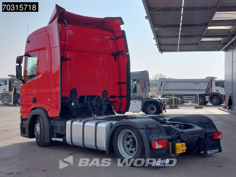 Scania R450 R 4X2 Mega Retarder 2x Tanks - Tractor unit: picture 2 Scania R450 R 4X2 Mega Retarder 2x Tanks - Tractor unit: picture 2