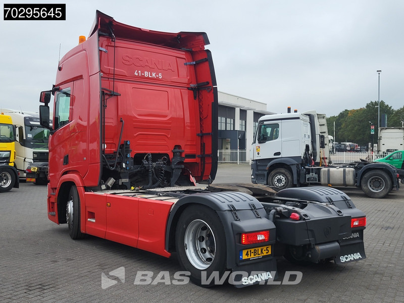 Scania R450 R 4X2 NL-Truck Retarder LED Euro 6 - Tractor unit: picture 2 Scania R450 R 4X2 NL-Truck Retarder LED Euro 6 - Tractor unit: picture 2