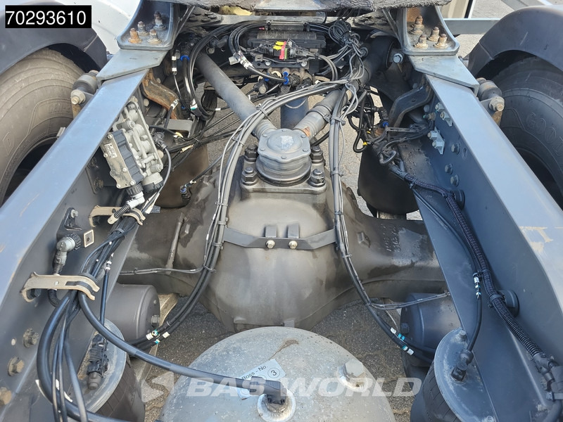 Tractor unit Volvo FH 420 FH 4X2 ACC Standklima ADR Euro 6: picture 9 Tractor unit Volvo FH 420 FH 4X2 ACC Standklima ADR Euro 6: picture 9