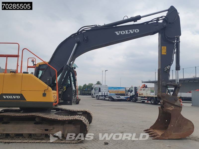 Crawler excavator Volvo EC220 E L Select: picture 7