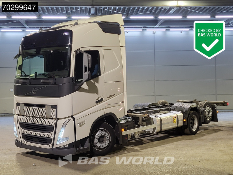Volvo FH 460 6X2 BDF Low deck 2x Tanks Lift-Axle I-Park Cool Led Euro 6 - Container transporter/ Swap body truck: picture 1 Volvo FH 460 6X2 BDF Low deck 2x Tanks Lift-Axle I-Park Cool Led Euro 6 - Container transporter/ Swap body truck: picture 1