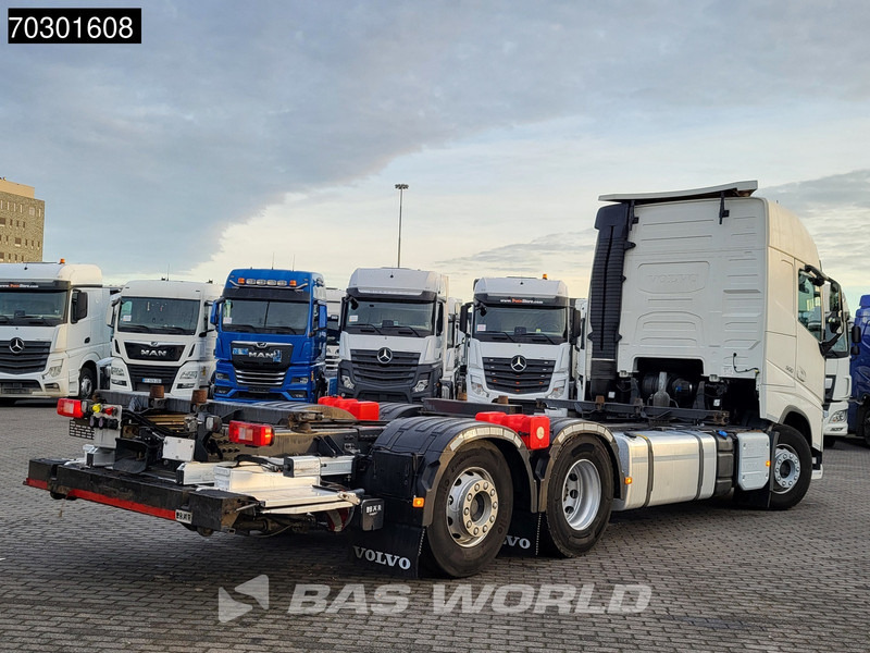 Volvo FH 500 6X2 Full Air Retarder Euro 6 - Container transporter/ Swap body truck: picture 5 Volvo FH 500 6X2 Full Air Retarder Euro 6 - Container transporter/ Swap body truck: picture 5