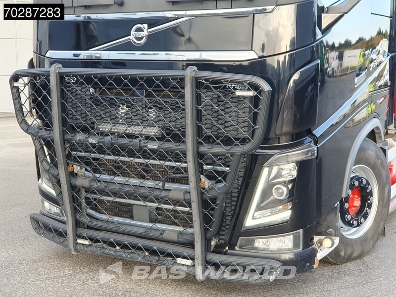 Leasing of Volvo FH16 750 FH16 6X4 HIAB E96S 79 wood crane Retarder Dynamic-Steering Big-Axle Euro 6 Volvo FH16 750 FH16 6X4 HIAB E96S 79 wood crane Retarder Dynamic-Steering Big-Axle Euro 6: picture 19