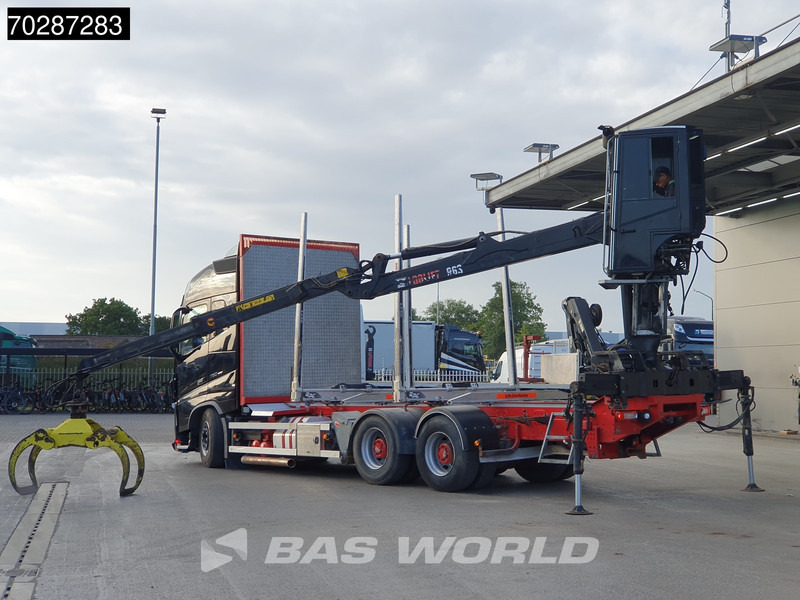 Leasing of Volvo FH16 750 FH16 6X4 HIAB E96S 79 wood crane Retarder Dynamic-Steering Big-Axle Euro 6 Volvo FH16 750 FH16 6X4 HIAB E96S 79 wood crane Retarder Dynamic-Steering Big-Axle Euro 6: picture 6